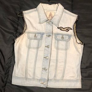 American Eagle Jean Vest